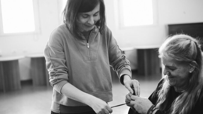 Teatro Pavone accoglie “Con il tuo sguardo” di Oltremura