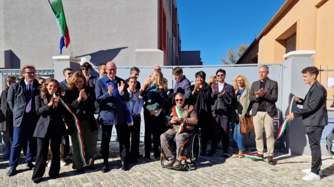 Foligno, inaugurate le nuove strutture scolastiche Marconi