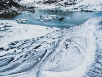 Inquinamento crescente minaccia la neve e i ghiacci artici