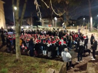 I canti dei bambini illuminano il Natale a Pieve di Campo