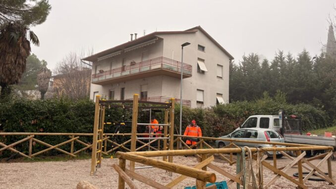 Nuovi punti luce rafforzano sicurezza e giochi al circolo