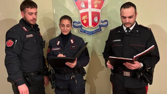 Carabinieri bloccano due giovani e sequestrano droga a Perugia