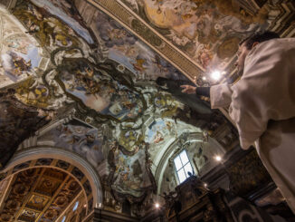 Concerto e affreschi restaurati illuminano la Chiesa del Gesù