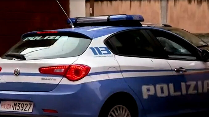Strumenti da scasso nel veicolo: la Polizia blocca un 35enne