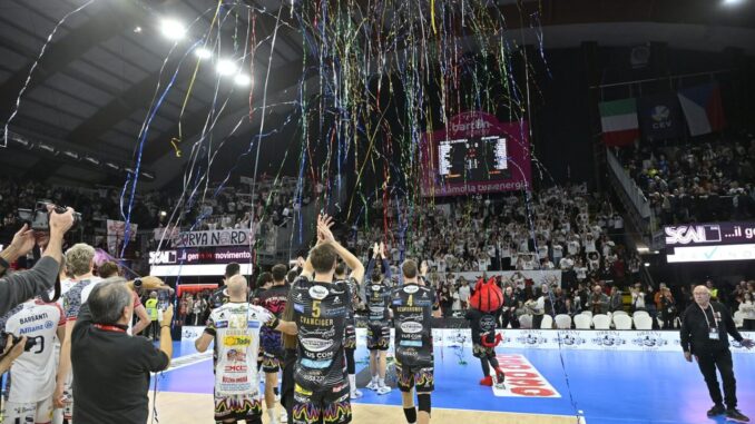 Block Devils superano Milano 3-1 e festeggiano il Mondiale