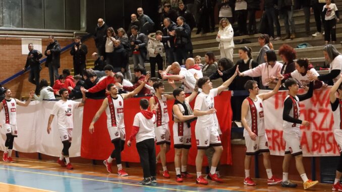 Basket, Perugia travolge Lanciano e firma la dodicesima vittoria