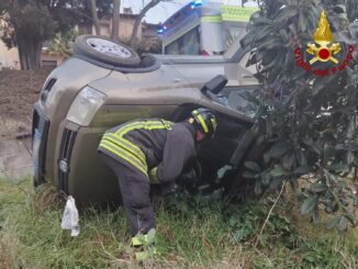 Incidente stradale, anziano cappotta con l’auto a Collescipoli
