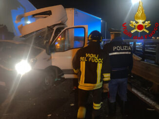 Incidente stradale nella notte in A1, traffico ripreso alle 4
