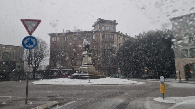 Perugia, Piano Neve 2026: scuole aperte e città sicura
