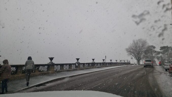 Neve a Perugia e sull’Umbria: vento, disagi, allerta, annulalti eventi Befana