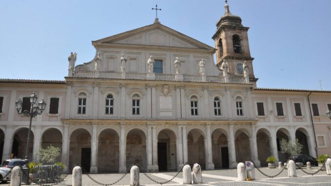 Terni celebra i nuovi ministeri istituiti nella Cattedrale