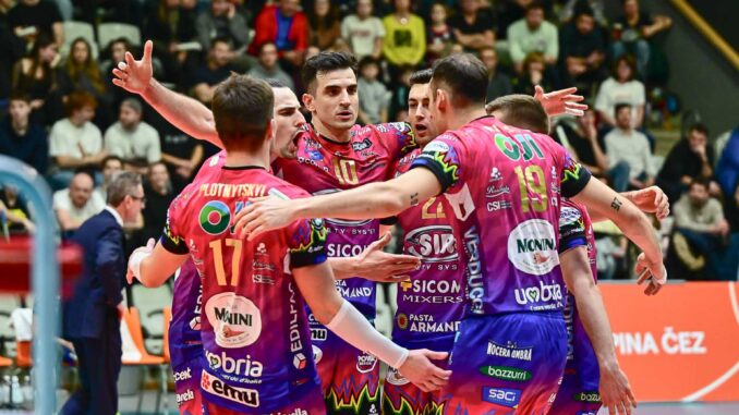 Vittoria lampo per la Sir Sicoma Monini Perugia, 3-0 sul campo di Praga