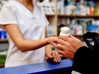 Povertà sanitaria: raccolta farmaci sostiene migliaia di persone