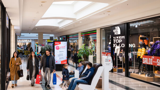 Profumi, sorrisi e tradizioni: al Centro Commerciale Collestrada la Pasqua diventa un momento da condividere