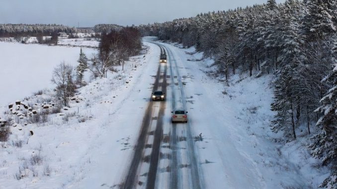 Allerta meteo neve e vento forte colpiscono l'Umbria interna