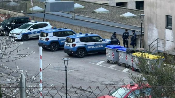 Perugia sgombero ex Enel blitz forze ordine a Fontivegge