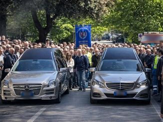 A Magione per la morte dei due gemelli, Giacomo e Francesco Fierloni, un dolore infinito