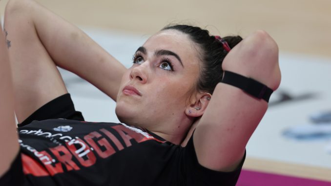 Aliz Kump saluta Perugia dopo un anno con le Black Angels