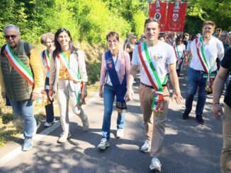 Perugia celebra Don Milani alla 25esima Marcia di Barbiana