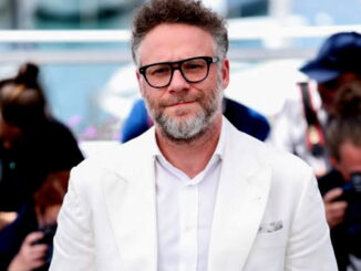 Seth Rogen incanta il photocall di Tangles by Cucinelli a Cannes
