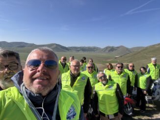 Con la Vespa in giro per l’Umbria: 600 chilometri di pura passione e solidarietà