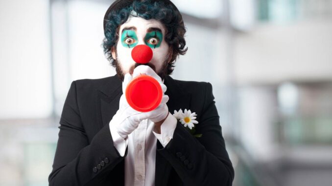 Clownterapia celebra solidarietà con la Giornata del Naso rosso