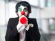 Clownterapia celebra solidarietà con la Giornata del Naso rosso