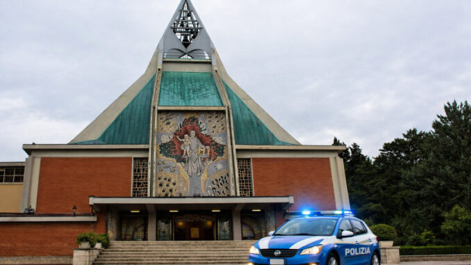 Furto nella parrocchia di Sant’Antonio da Padova a Perugia, denunciati due cittadini