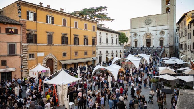 Porchettiamo 2026: a Todi trionfano gusto e presenze record