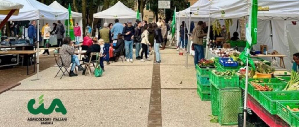Mercato dell’Arco Etrusco celebra tre anni a Perugia