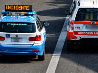 Incidente stradale morto 58 enne sulla 318, rotatoria per Petrignano