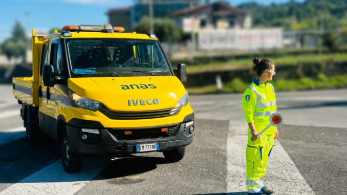 Scontro sulla Perugia-Ancona, statale 318 chiusa al traffico
