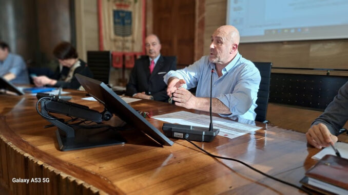 Bandecchi sospende firme sugli atti in attesa delle indagini