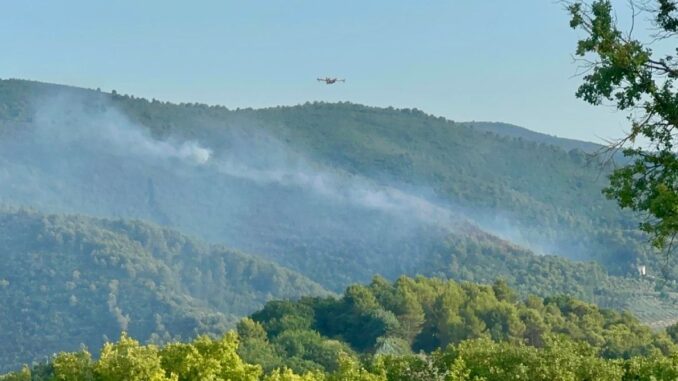 Incendi in Umbria emergenza a Nocera Umbra sotto controllo