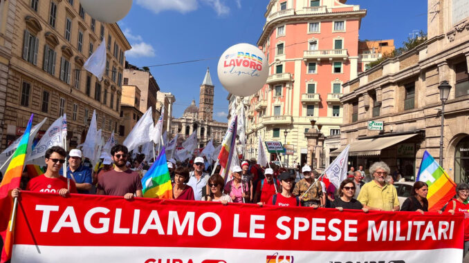 Nato verso il 5% di spesa militare, pacifisti in rivolta