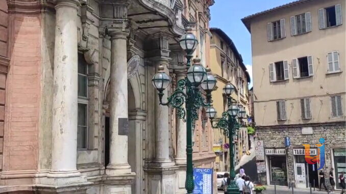 Pulizie Unistrapg, due vie per il contenzioso sugli stipendi