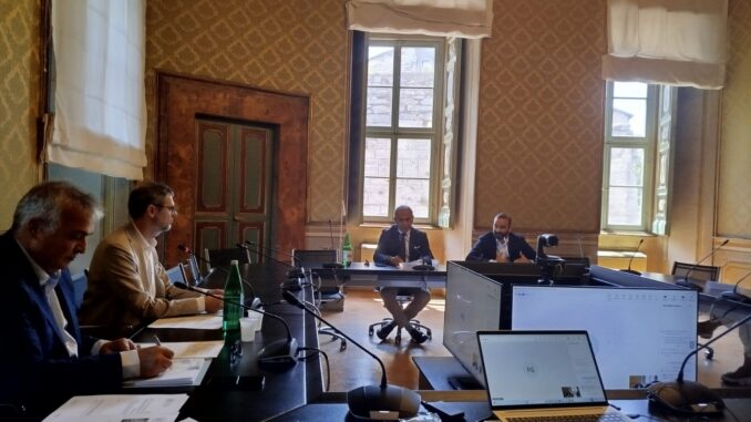 Consulta del Territorio, nasce il dialogo stabile con Uni Stranieri