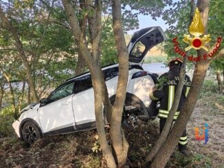 Due interventi dei vigili del fuoco tra incidente e incendio A1