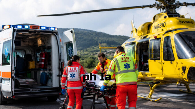 Due bambine gravi nello schianto auto-camion al Trasimeno