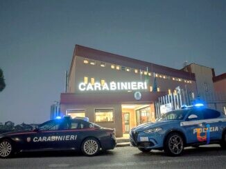 Intervento congiunto salva una vita, decisivi polizia e carabinieri