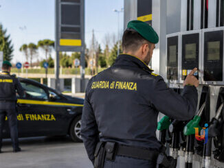 Carburanti, controlli Gdf: 20mila tonnellate sotto sequestro
