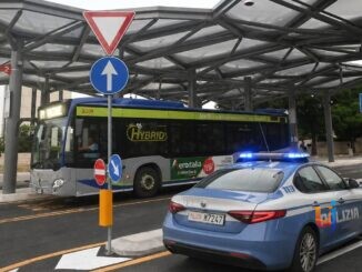 Arrestato 18enne con droga e bilancino durante controllo urbano