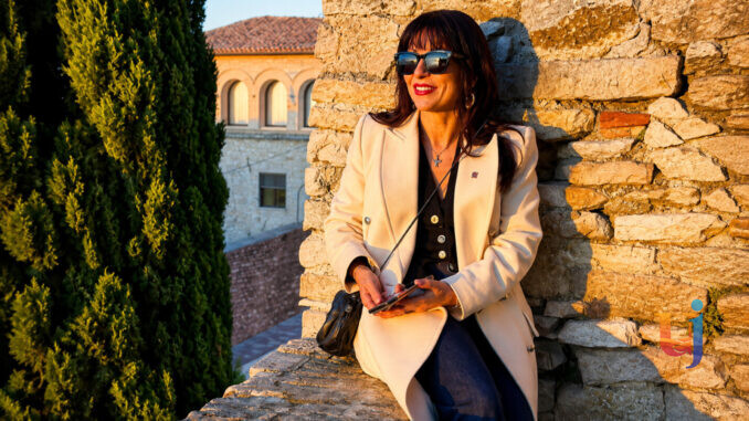 Stefania Proietti fa gli auguri buon Ferragosto agli umbri