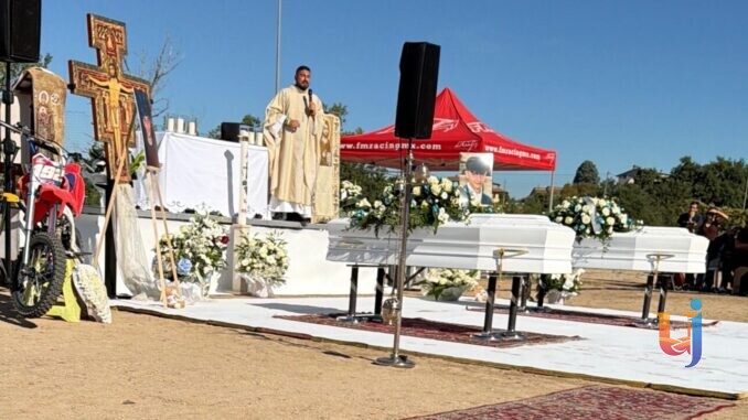 Funerali di Samuele e Leonardo, il dolore della comunità umbra