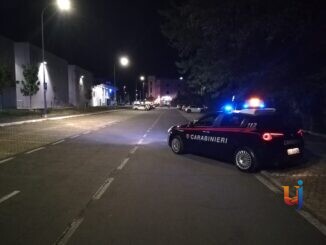 Accoltellamento in centro denunciato giovane dai Carabinieri