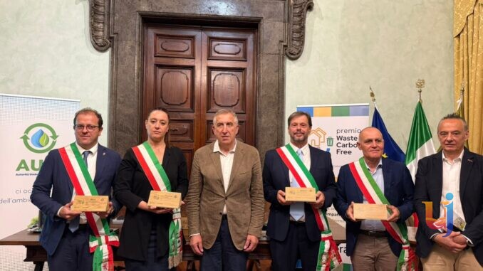 Rifiuti, premio Waste Carbon Free a cinque Comuni umbri 2026
