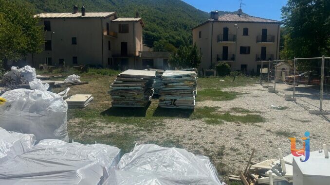 Via cinque prefabbricati del sisma, spazi sicuri per Scopoli