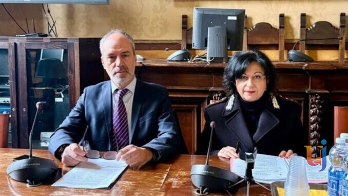 Bus e minicar, nuova viabilità al polo scolastico di Ciconia